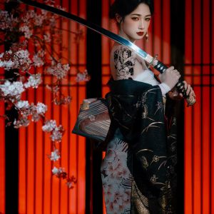 黑道千金+轻私女仆装